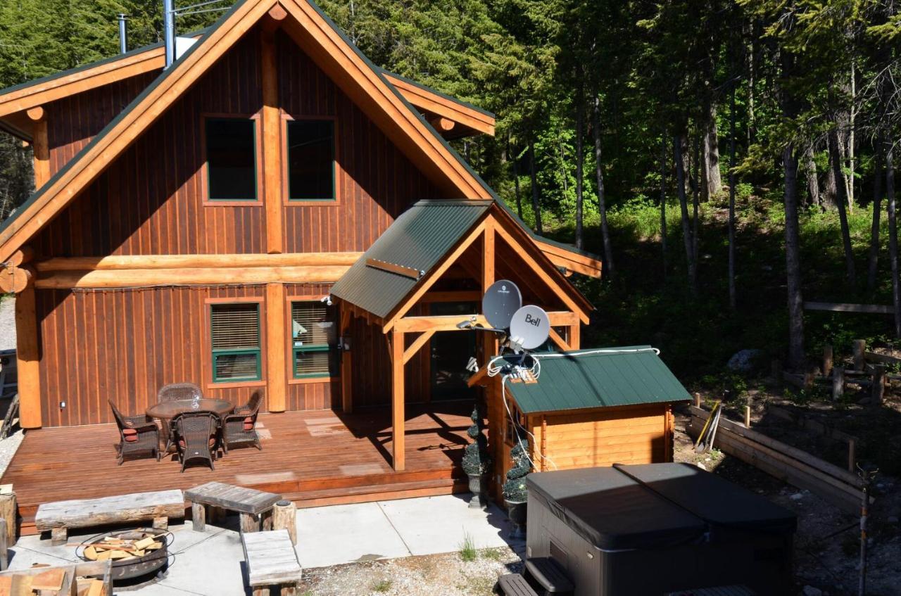 Golden Acres Mountain Lodge エクステリア 写真