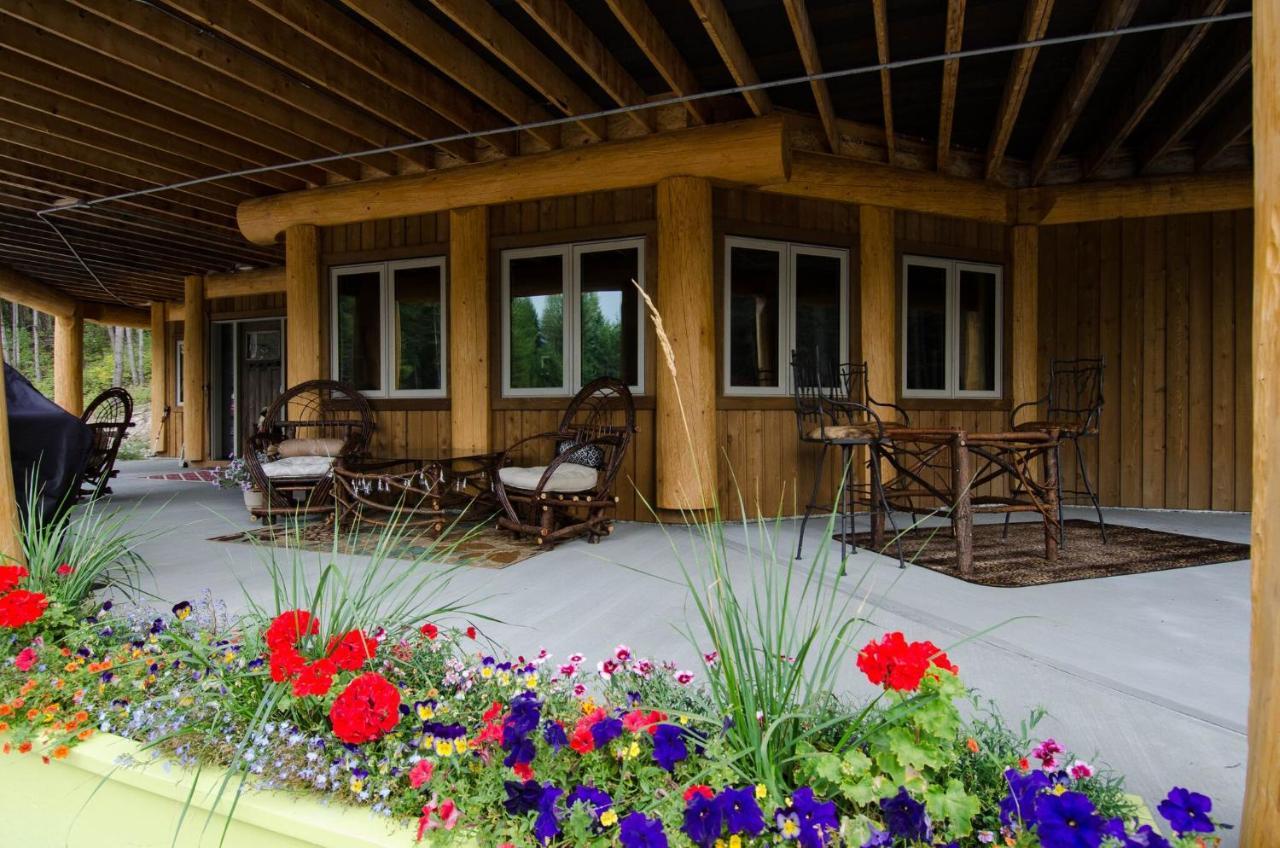 Golden Acres Mountain Lodge エクステリア 写真
