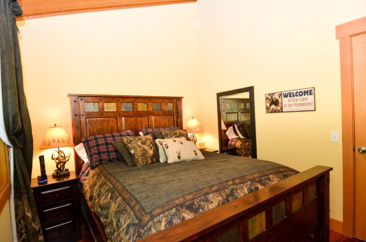 Golden Acres Mountain Lodge エクステリア 写真