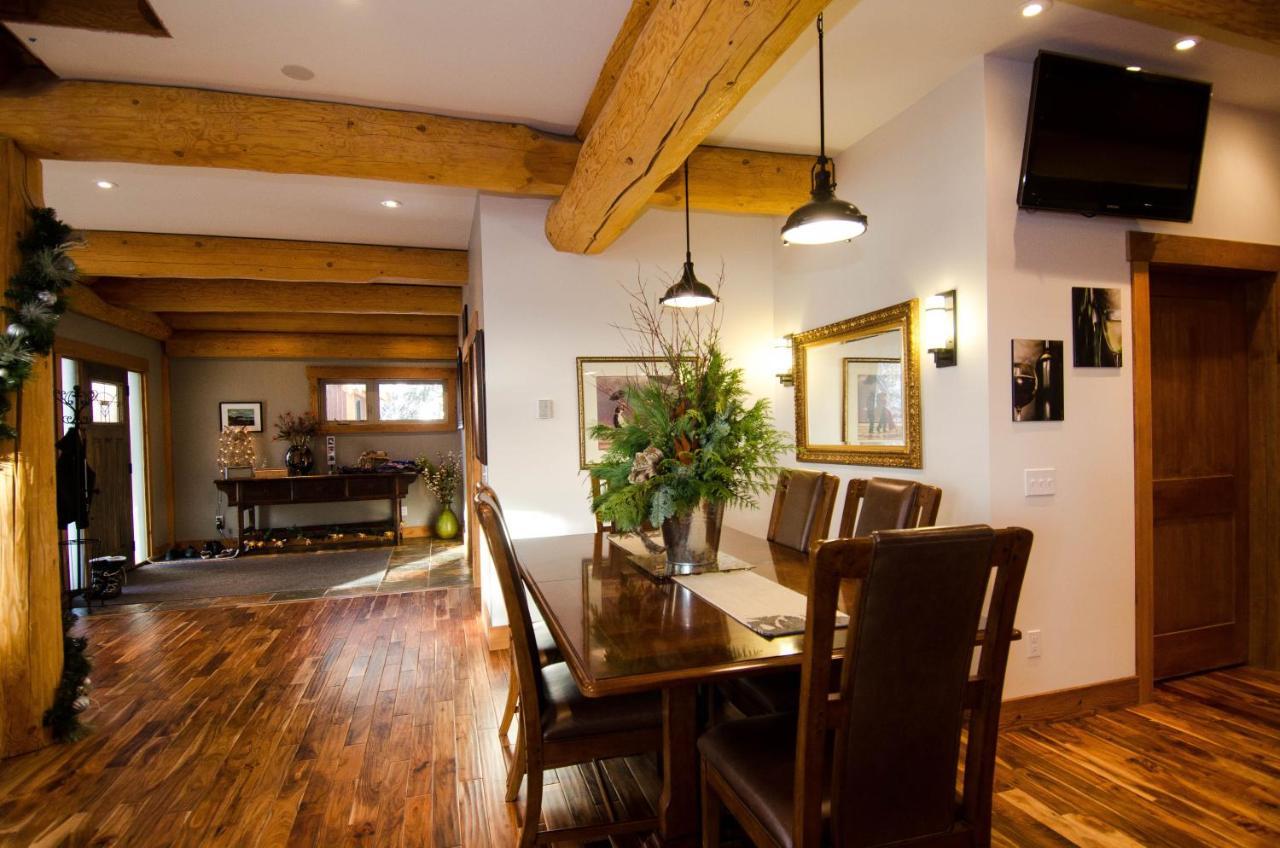 Golden Acres Mountain Lodge エクステリア 写真