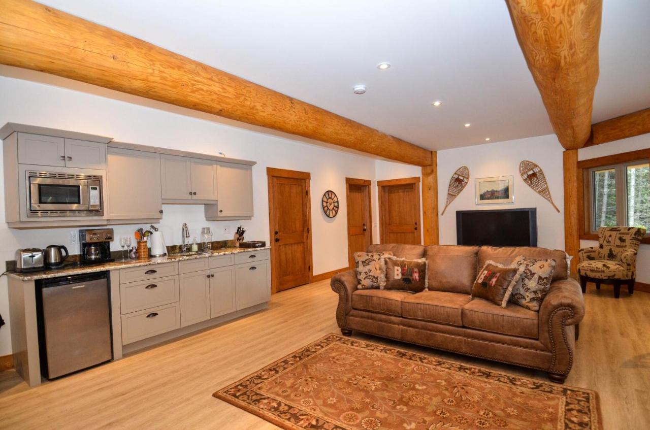 Golden Acres Mountain Lodge エクステリア 写真