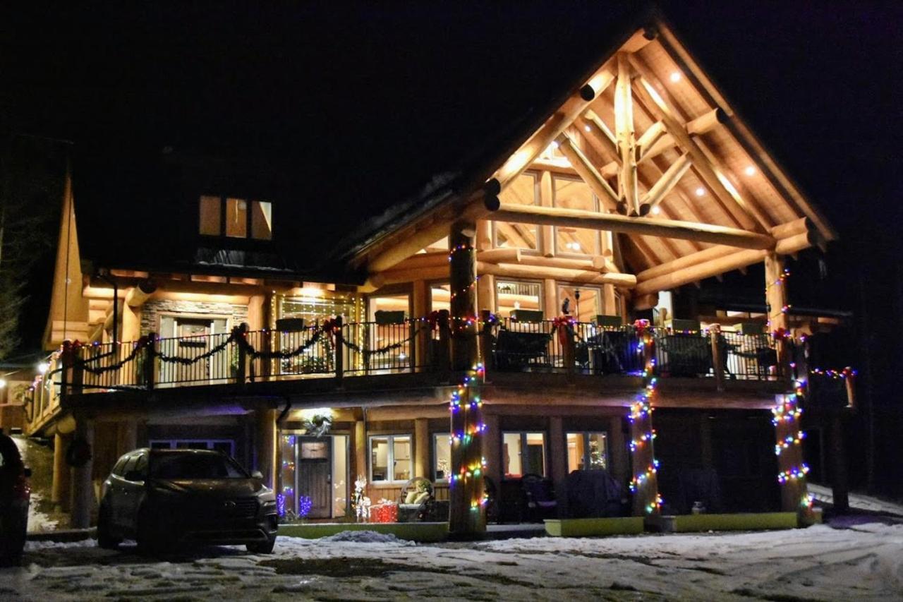 Golden Acres Mountain Lodge エクステリア 写真